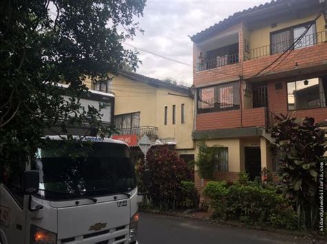 CASA PARA ARRENDAMIENTO EN ENVIGADO ZONA CENTRICA El Dandy Inmobiliaria