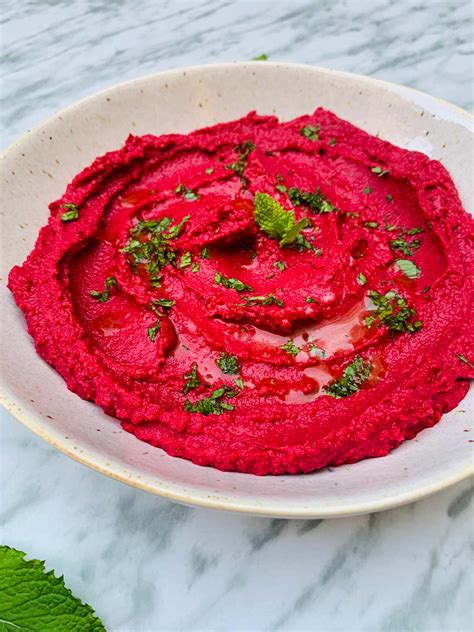 Hummus De Remolacha Un Aperitivo Rico Y Vistoso Come Vive Viaja