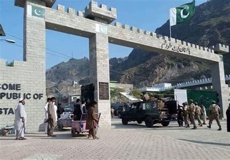 Key Pakistani Afghan Border Crossing Opens For Trade After 10 Days