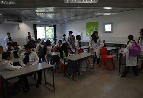 Inicio De Clases La Medida Que Se Podría Implementar En Las Aulas Superpobladas Para Optimizar