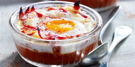 Oeuf cocotte rapide au chorizo facile découvrez les recettes de