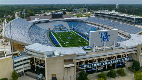 Milestones in the 50-year history of Kroger Field | Lexington Herald Leader