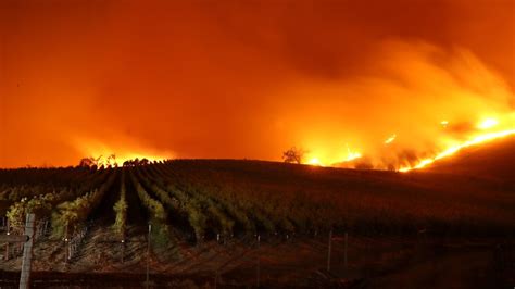 Kincade Fire: New evacuation orders for Healdsburg and Windsor | KRON4