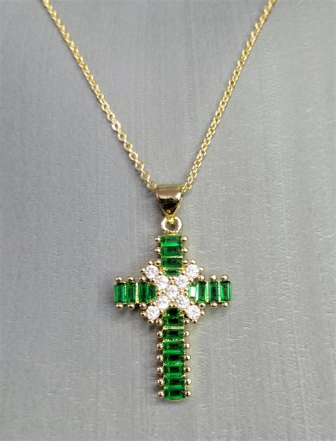 18k Gold Plated Cross Necklace Pendant Swarovski Rhinestone Cross