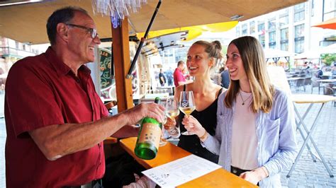 Weinfest Wird Auf Leipziger Markt Gefeiert Antenne Sachsen