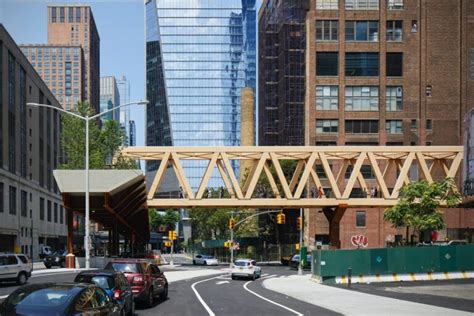 The High Line Grows Longer With Two New Pedestrian Bridges Azure Magazine