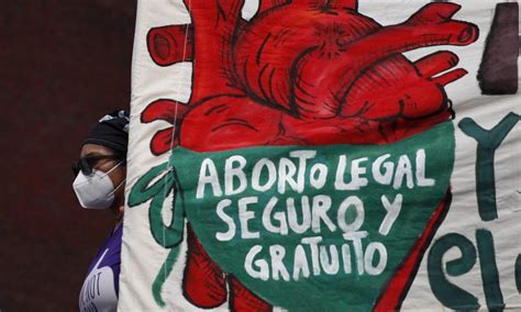 Histórico El derecho a decidir Suprema Corte despenaliza aborto en