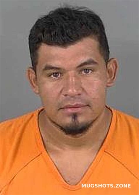 OBANDODAVILA RAMON 10 09 2023 Collier County Mugshots Zone