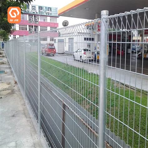 Hot DIP Galvanized Brc Fence Roll Top Brc Steel Fence Panel China Brc