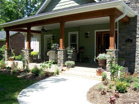 Craftsman Porch Small Modern Apartment