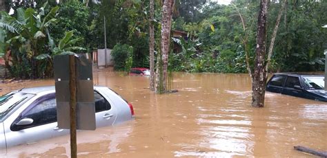 Temporal Alaga Casas Causa Queda De Barreiras E Interdita Rio Santos