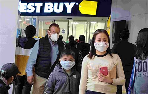 Potosinos Abarrotan Citadella por Liquidación de Best Buy LA BRECHA