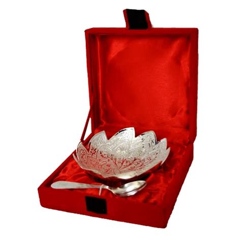 Hhi Silver Plated Lotus Shape Brass Bowl With Spoon Packaging Type