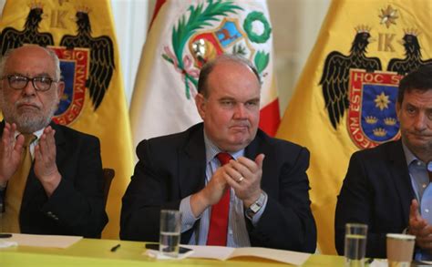 Rafael López Aliaga Se Reafirma “no Habrá Más Limpiaparabrisas En Lima