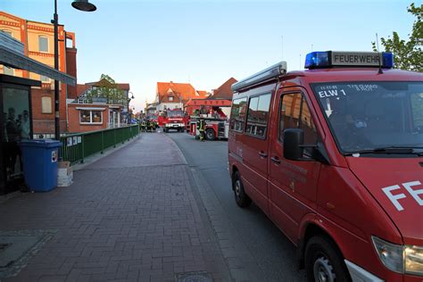 Angebranntes Essen löst Rauchmelder aus Freiwillige Feuerwehr Lüchow