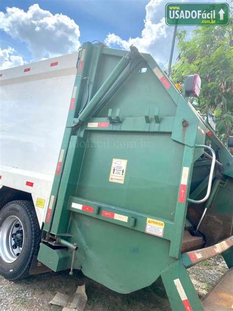 Veículo à venda FORD Caminhão Compactador Coletor de Lixo FORD CARGO