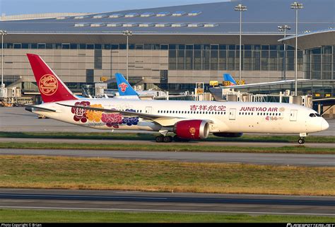 B Dt Juneyao Airlines Boeing Dreamliner Photo By Brian Id