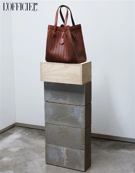 The Best Leather Tote Bags to Carry This Winter Season