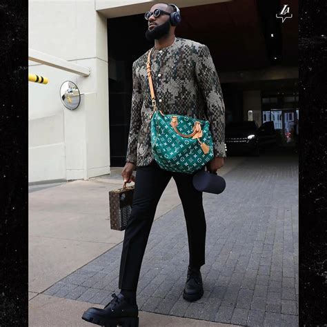 Fashion King LeBron James Dazzled In An Outfit Worth 28 000 In The