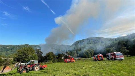 Großbrand in Klagenfurt Schaulustige behinderten Löscharbeiten