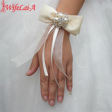 Wifelai A Ivory Bow Tie Flowers Pearl Diamond Wrist Flowers Bride