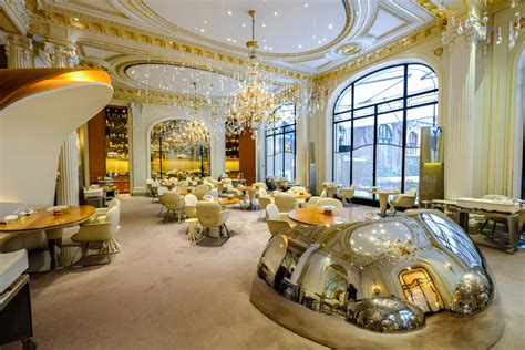 Alain Ducasse au Plaza Athénée restaurant review — WBP Stars