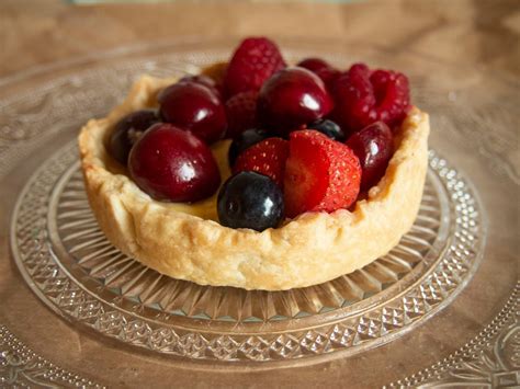 Tartaletas De Crema Y Frutos Rojos Cortapicos Y Sacalenguas