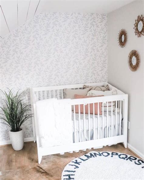 31 Cheerful Nursery Wallpaper Ideas Perfect for Every Child