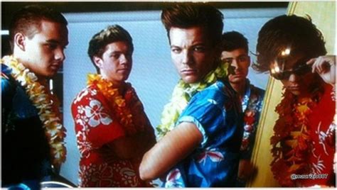 One Direction Photo: one direction kiss you Music Video Sneak Peak ...