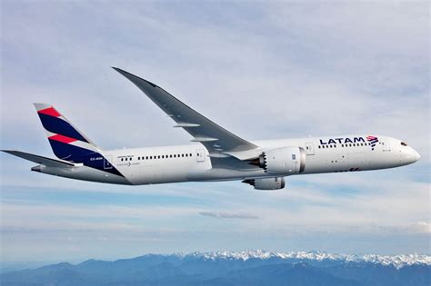 Latam Confirma Estreia Do Dreamliner Na Divis O Brasileira Airway