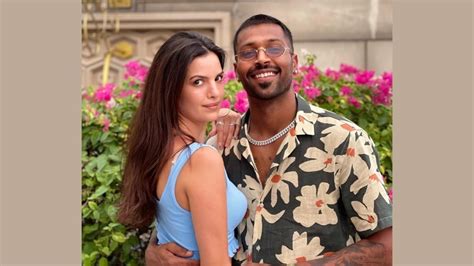 Hardik Pandya And Natasa Stankovic Confirm Separation Natasa Likes Instagram Post On Cheating