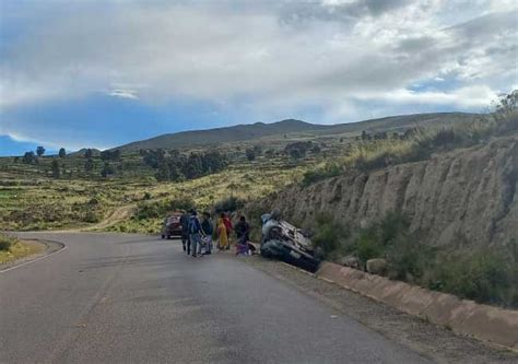 Imprudencia De Un Conductor Causa Accidente Vial