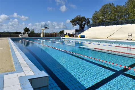 Piscine De La Charbonni Re Ancenis Saint G R On