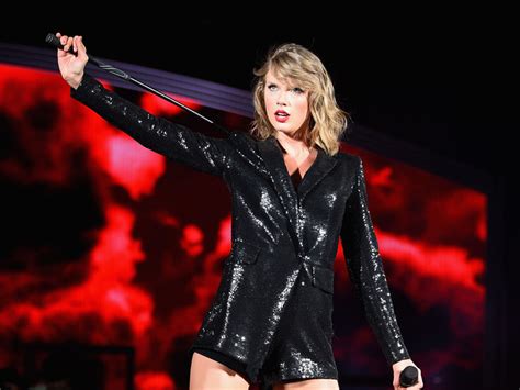 Taylor Swift On Sexism In Her Career I Saw It Once I Was Formidable