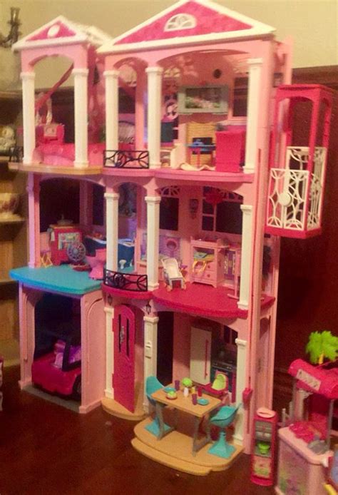 Barbie Dream House