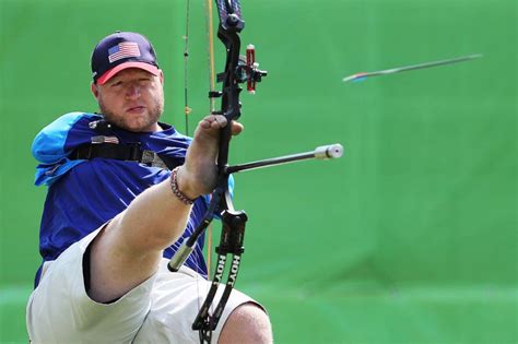 O Arqueiro Matt Stutzman Veja