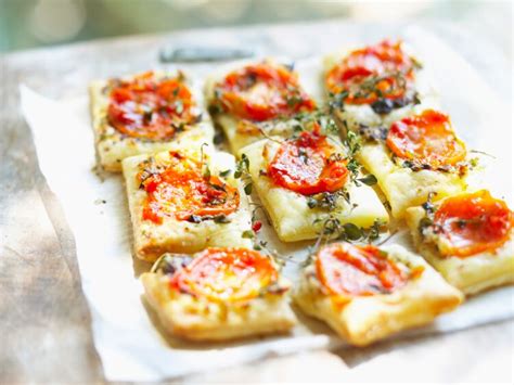 Apéritif feuilleté à la tomate facile et rapide découvrez les