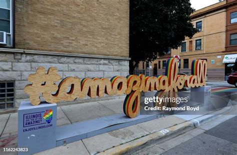 Boystown Chicago Photos and Premium High Res Pictures - Getty Images