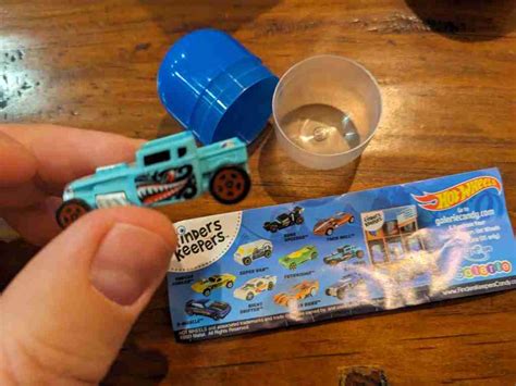 2nd Time Lucky Another And Much Better Lot Of Hot Wheels Kinder Surprises The HobbyDB Blog