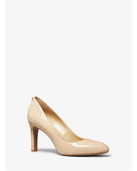 Michael Kors Chantal Flex Faux Patent Leather Pump In Light Blush