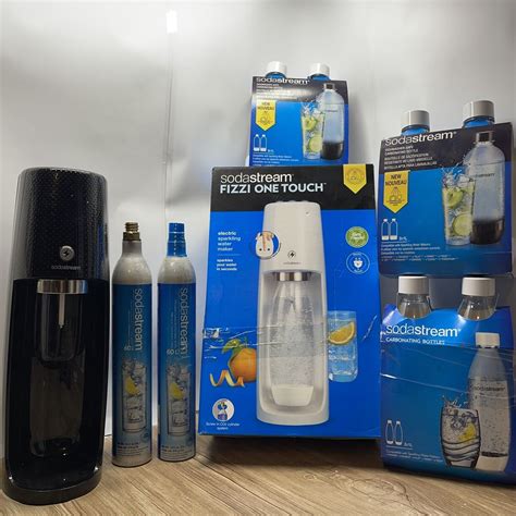 Sodastream One Touch Soda Maker Bundle Co2 Cylinders 1l Bottles Read