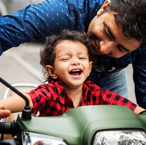 Apply Renew Two Wheeler Insurance Policy Online Shriram Gi