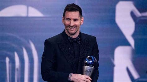 Lionel Messi Wins The Best Fifa Mens Player 2022 Award