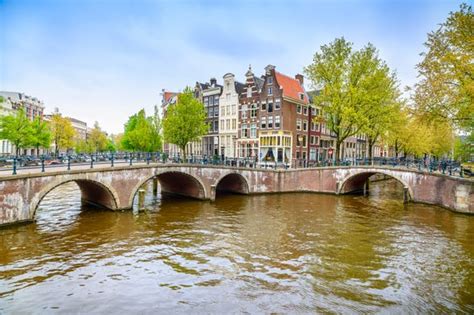 Paseo En Barco Por Los Canales De Msterdam Civitatis