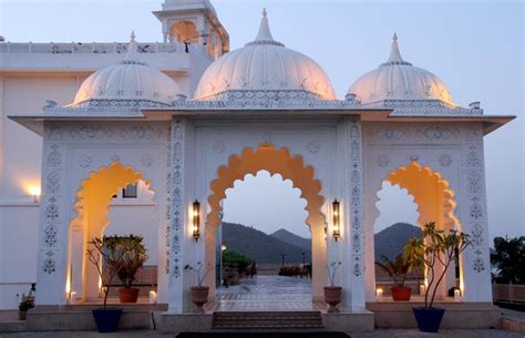 Radisson Blu Udaipur Palace Resort & Spa - Cheapest Prices on Hotels in ...