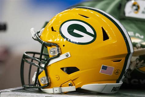 Green Bay Packers 7 Round 2022 Nfl Mock Draft Sam Howell To Compete