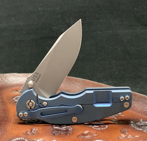 Hinderer Jurassic Magnacut Slicer Battle Blue Black G Australian