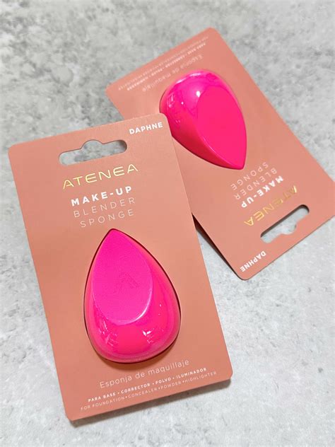 Beauty Blender Daphne Atenea Blush Maquillaje