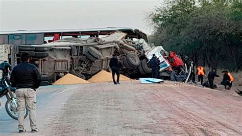 Tragedia En Santiago Del Estero Seis Muertos Por El Choque De Un