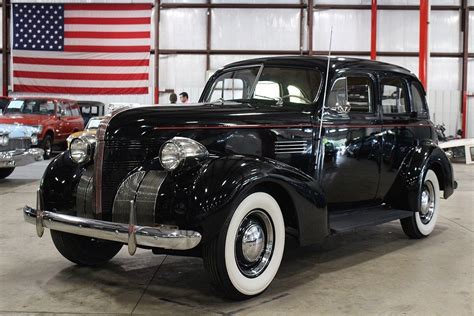 1939 Pontiac Deluxe | GR Auto Gallery